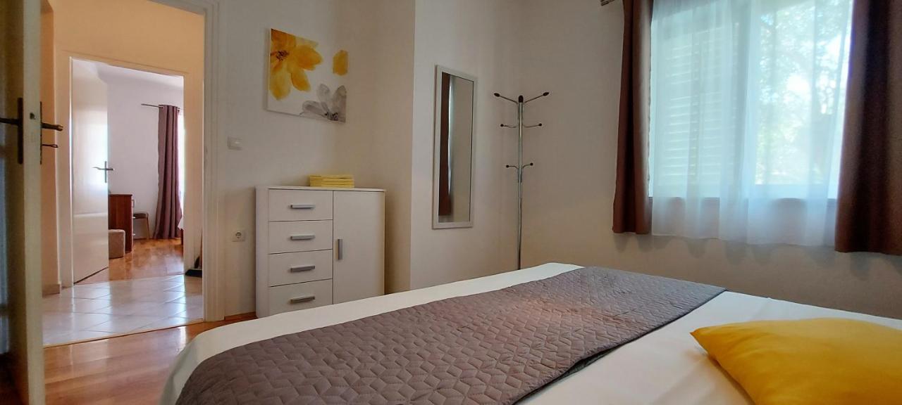 Apartments Marijana Rab Town Cameră foto